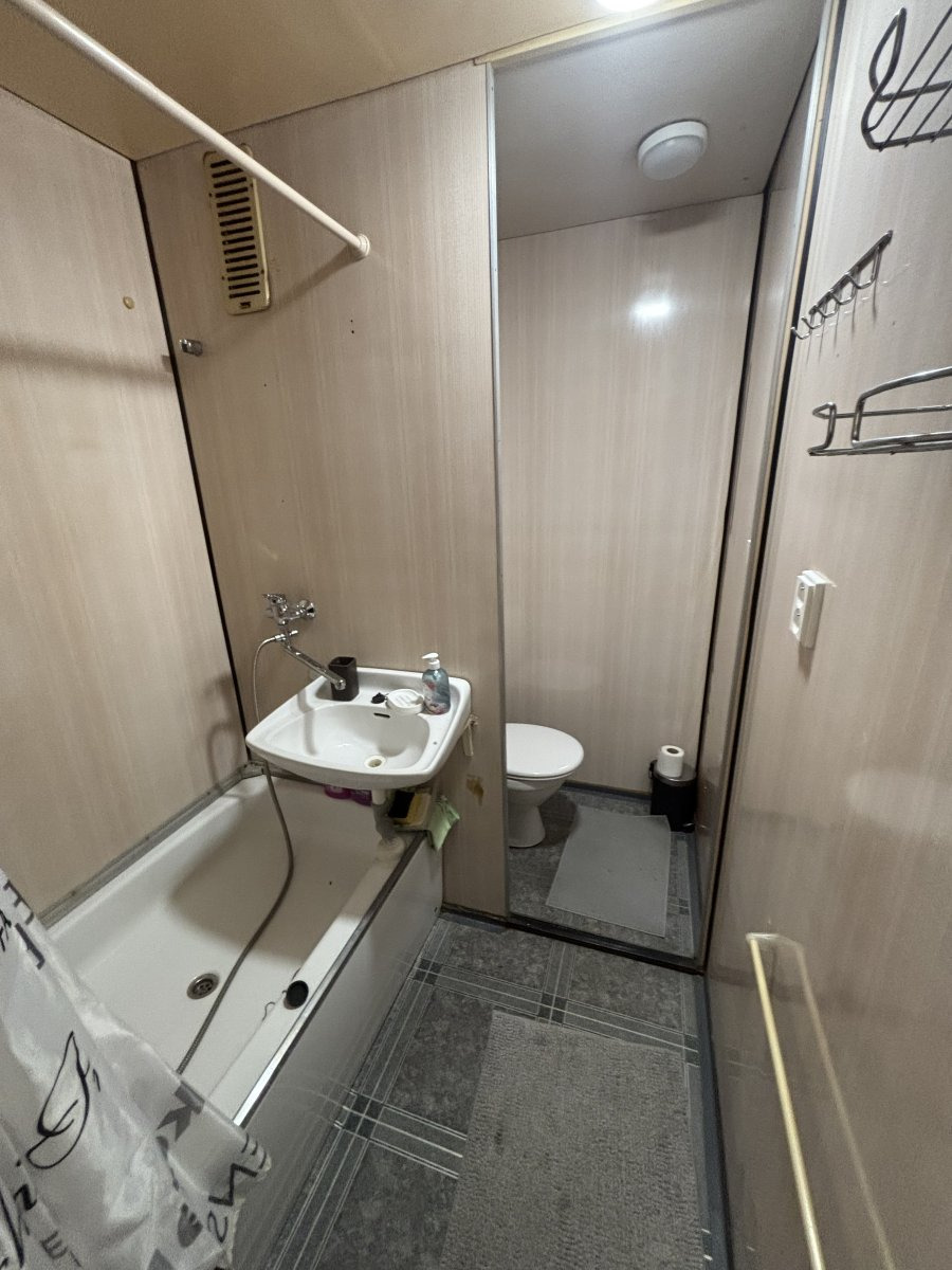 K dlouhodobému podnájmu nabízme byt 1+1, Suchého, 12.900,-Kč/měs.