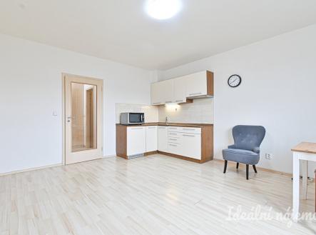 Pronájem bytu, 1+kk, 32 m²