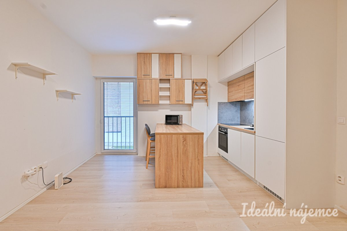 Pronájem bytu 2+kk, Přadlácká, Zábrdovice, 19.500 Kč/měs, 49 m2