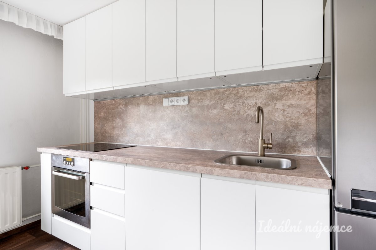 Pronájem bytu 2+kk, Za Bažantnicí, Kunratice, 17900 Kč/měs, 45 m2