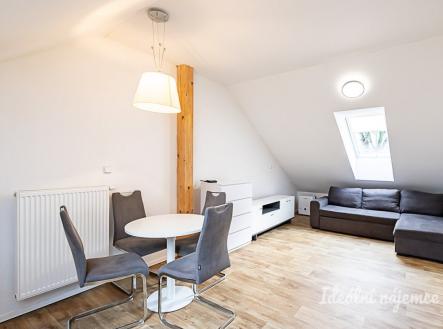 Pronájem bytu, 2+kk, 50 m²