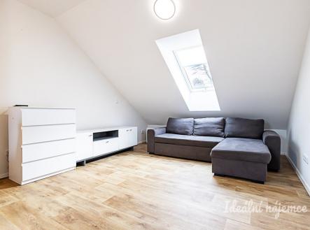 Pronájem bytu, 2+kk, 50 m²