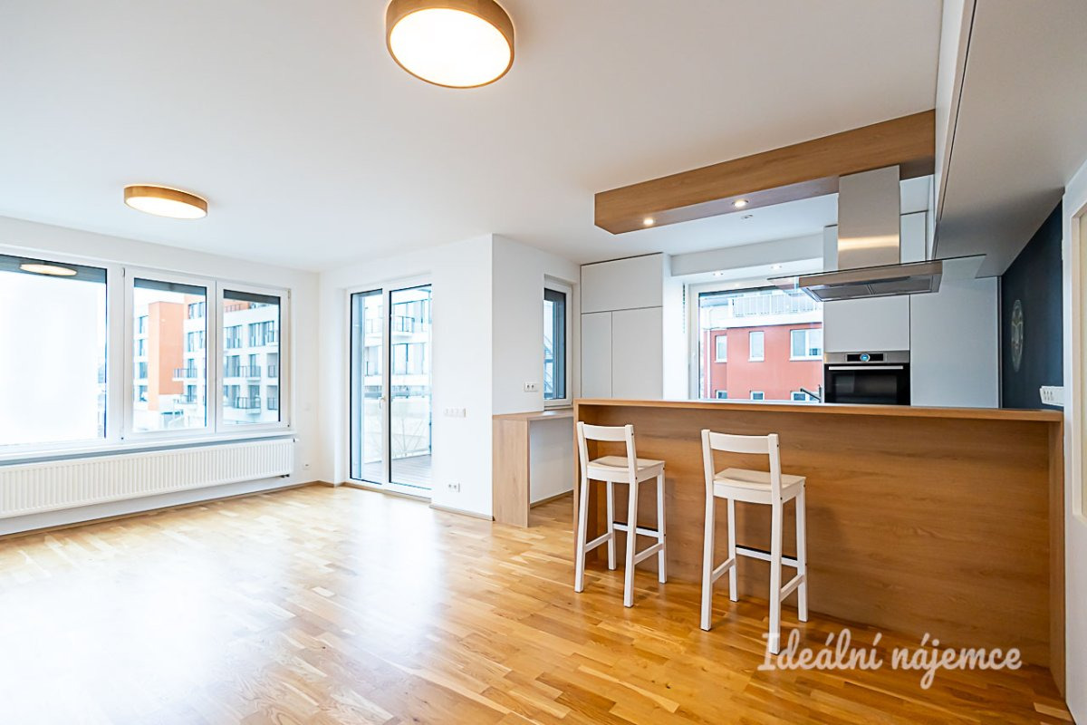 Pronájem bytu 3+kk, Jugoslávská, Úvaly u Prahy, 30000 Kč/měs., 89 m2