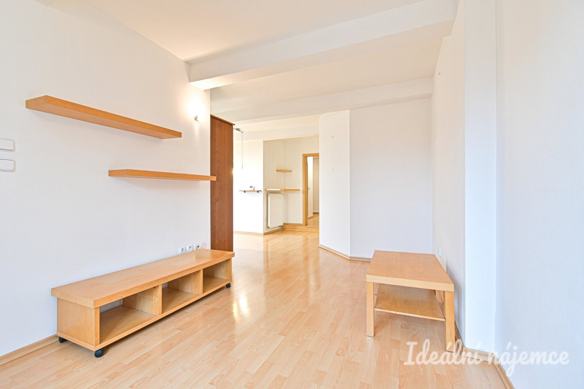 2+kk, Burešova, Veveří