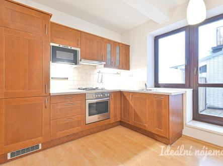 Pronájem bytu, 2+kk, 47 m²