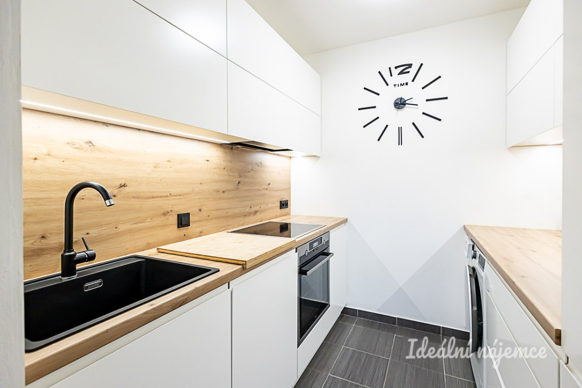 Pronájem bytu 2+kk, Daškova, Modřany