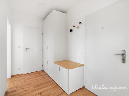 Pronájem bytu, 3+kk, 77 m²