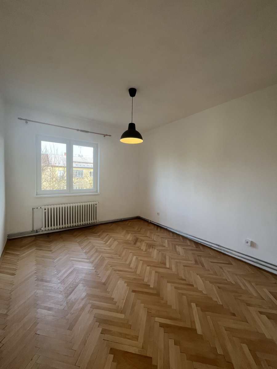 Pronájem bytu se zahradou 3+1, Matochova, Hejčín, 17 000 Kč/měsíc/74m2