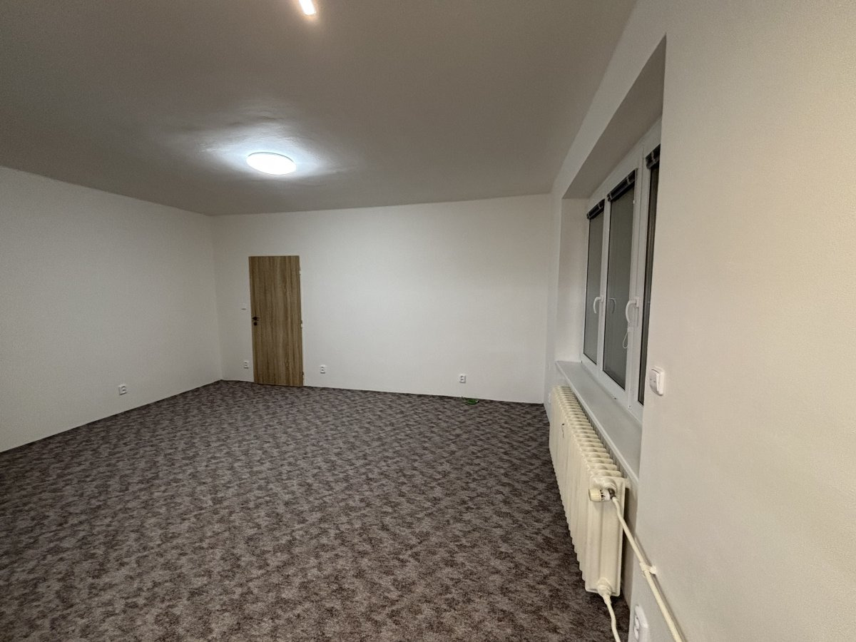 Pronájem bytu 2+kk 55 m², Horova, Pražské Předměstí, 18.000,- Kč/měs, 49 m2