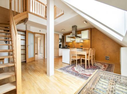 Prodej bytu, 3+kk, 93 m²