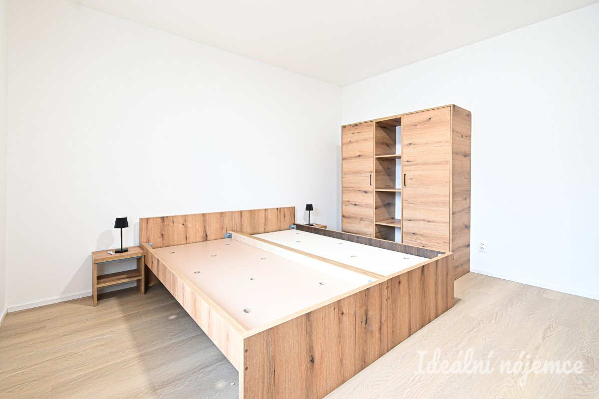 Byt k pronájmu 1+1, Bubeníčkova, Židenice, 14 000 Kč/měsíc, 25 m²