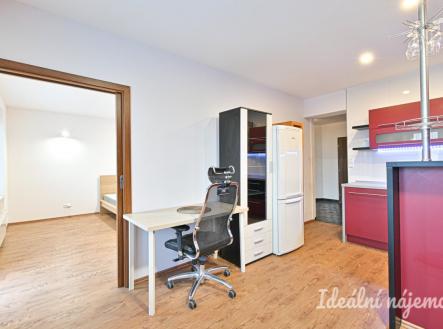 Pronájem bytu, 3+kk, 65 m²