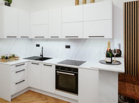 Pronájem bytu, 1+kk, 27 m²