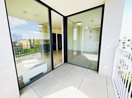 Pronájem bytu, 2+kk, 60 m²