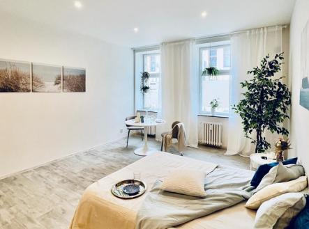 Pronájem bytu, 1+1, 38 m²