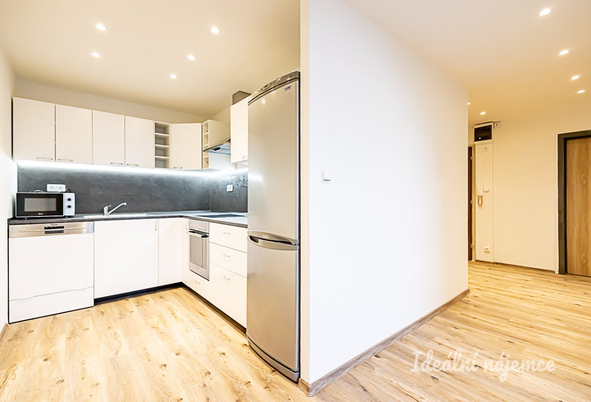 Pronájem bytu 3+kk, Nechvílova, Chodov, 24900 Kč/měs, 67 m2