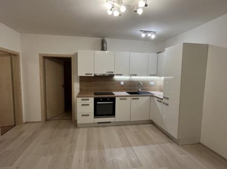 Pronájem bytu, 2+kk, 45 m²