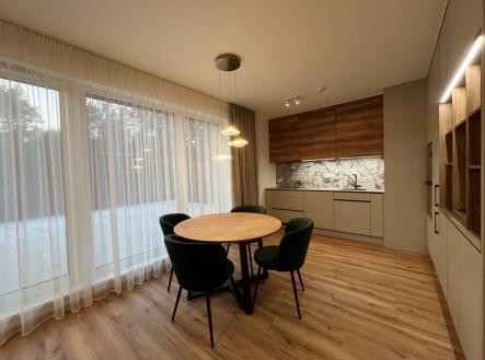 Pronájem bytu, 3+kk, 76 m²