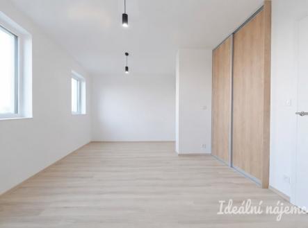 Pronájem bytu, 2+kk, 36 m²