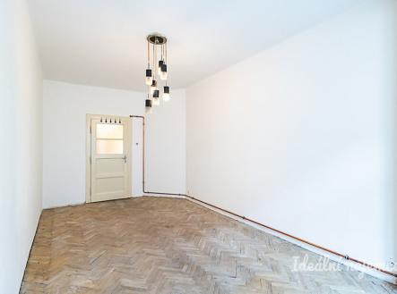 Pronájem bytu, 2+1, 72 m²