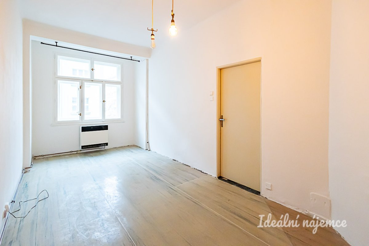 Pronájem bytu 3+1, Žerotínova, Žižkov, 17900 Kč/měs, 72 m2