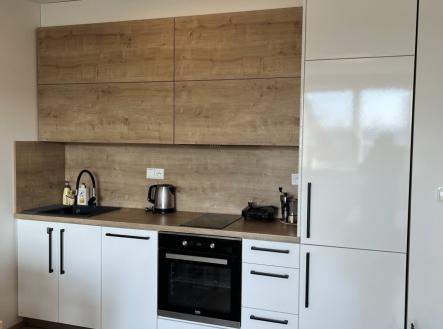 Pronájem bytu, 1+kk, 34 m²