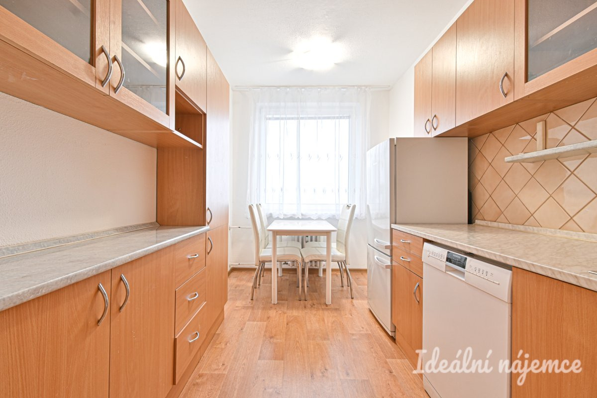 Pronájem bytu 3+1, Oblá, Nový Lískovec,  21.900 Kč/měs, 73 m2