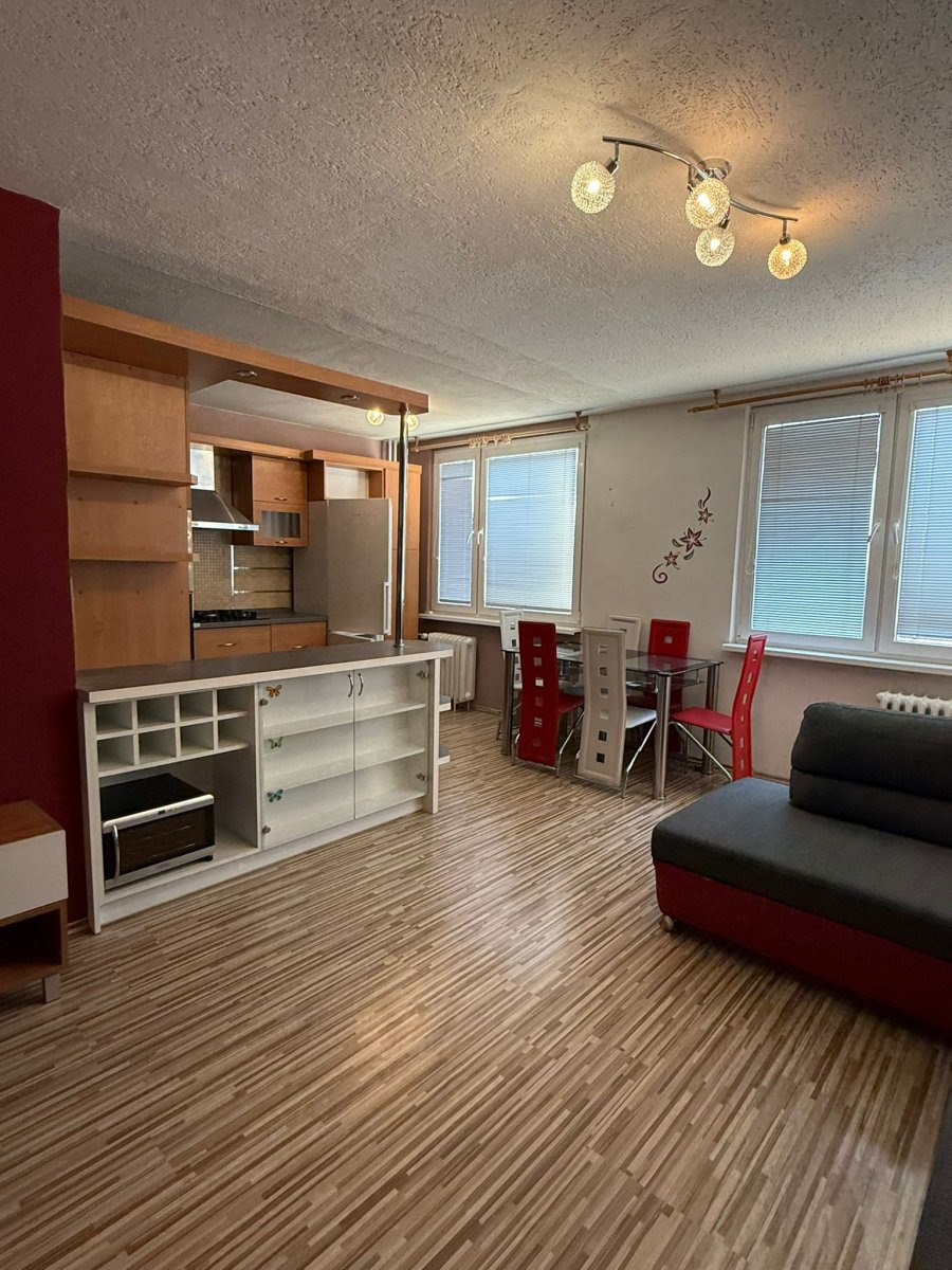 Pronájem bytu 3+1, Kpt. Bartoše, Pardubice, 19500 Kč/měs, 71 m2