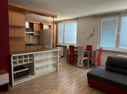 Pronájem bytu, 3+1, 71 m²