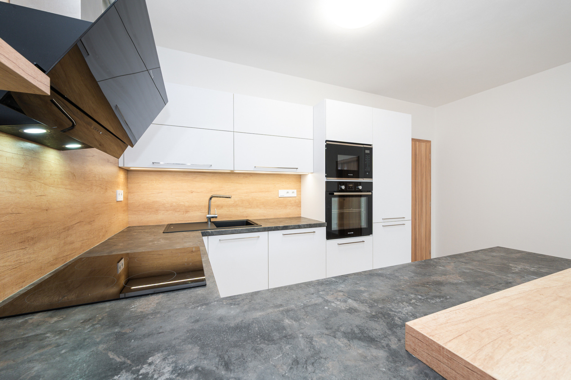 Prodej bytu 2+kk, Eduarda Hamburgera, Olomouc-město