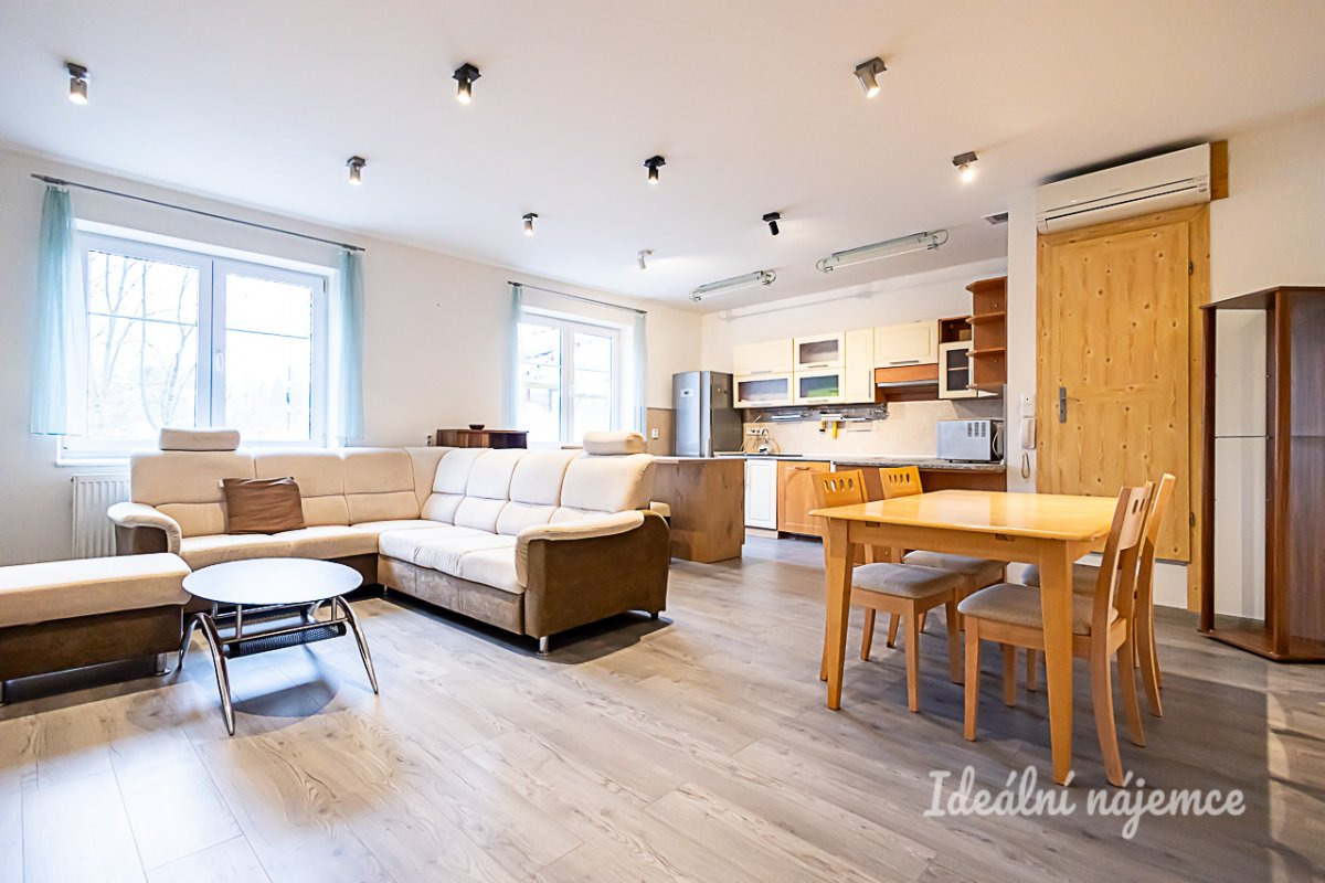 Pronájem bytu 2+kk, Záběhlická, Záběhlice, 20900 Kč/měs, 58 m2