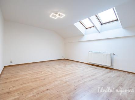 Pronájem bytu, 3+1, 74 m²