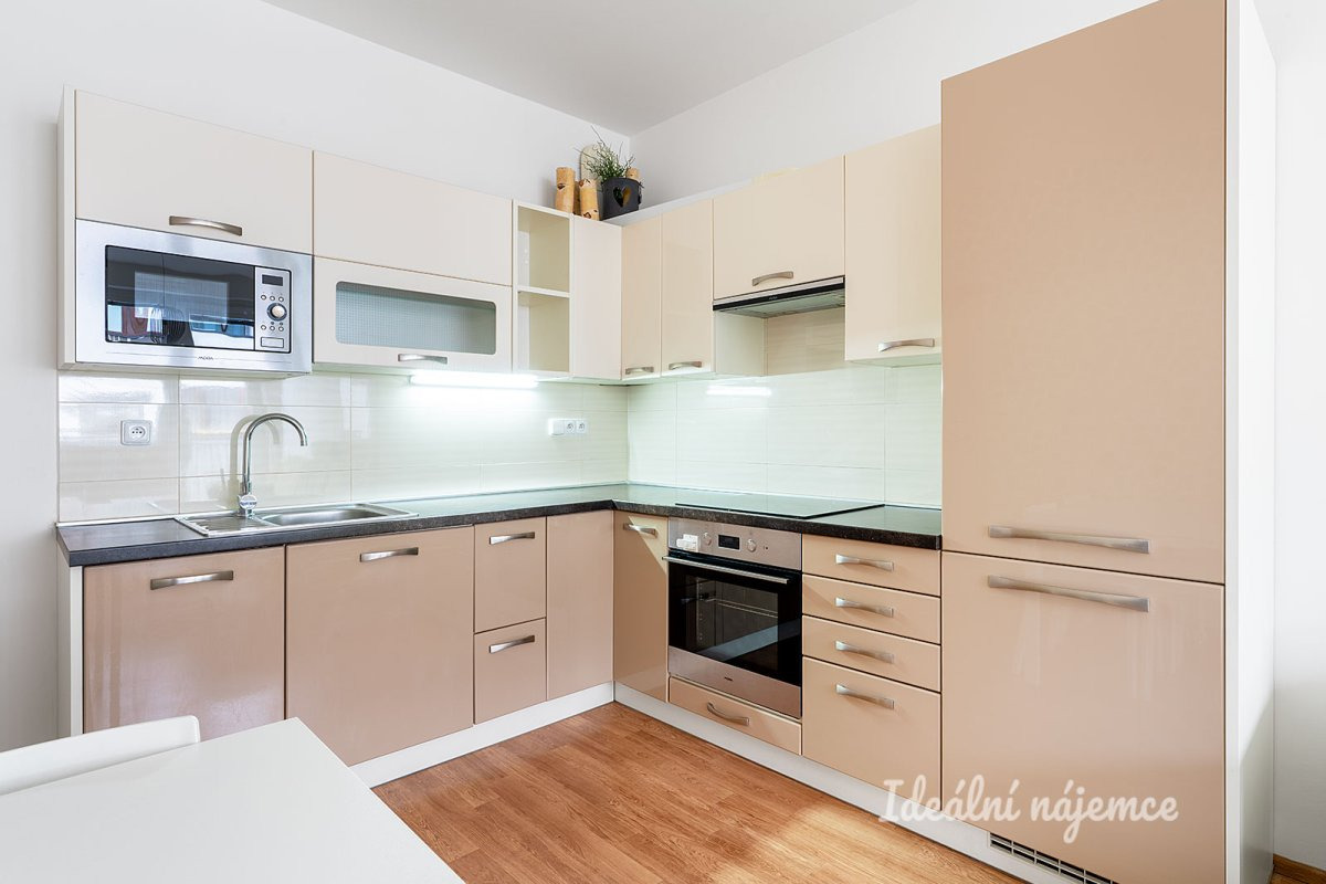 Pronájem bytu 2+kk, Kardausova, Dolní Měcholupy,  Kč/měs,48 m2