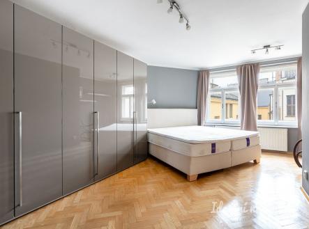 Pronájem bytu, 3+kk, 114 m²