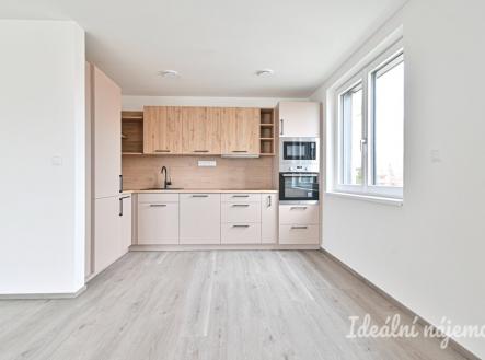 Pronájem bytu, 2+kk, 66 m²