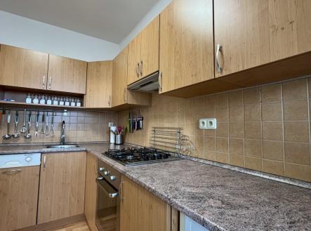 Pronájem bytu, 2+1, 43 m²