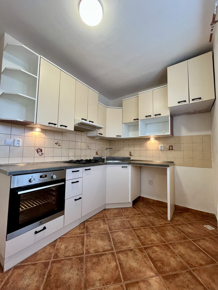 Pronájem bytu 3+1, Karla Pokorného, Poruba-sever,  13900 Kč/měs, 67 m2