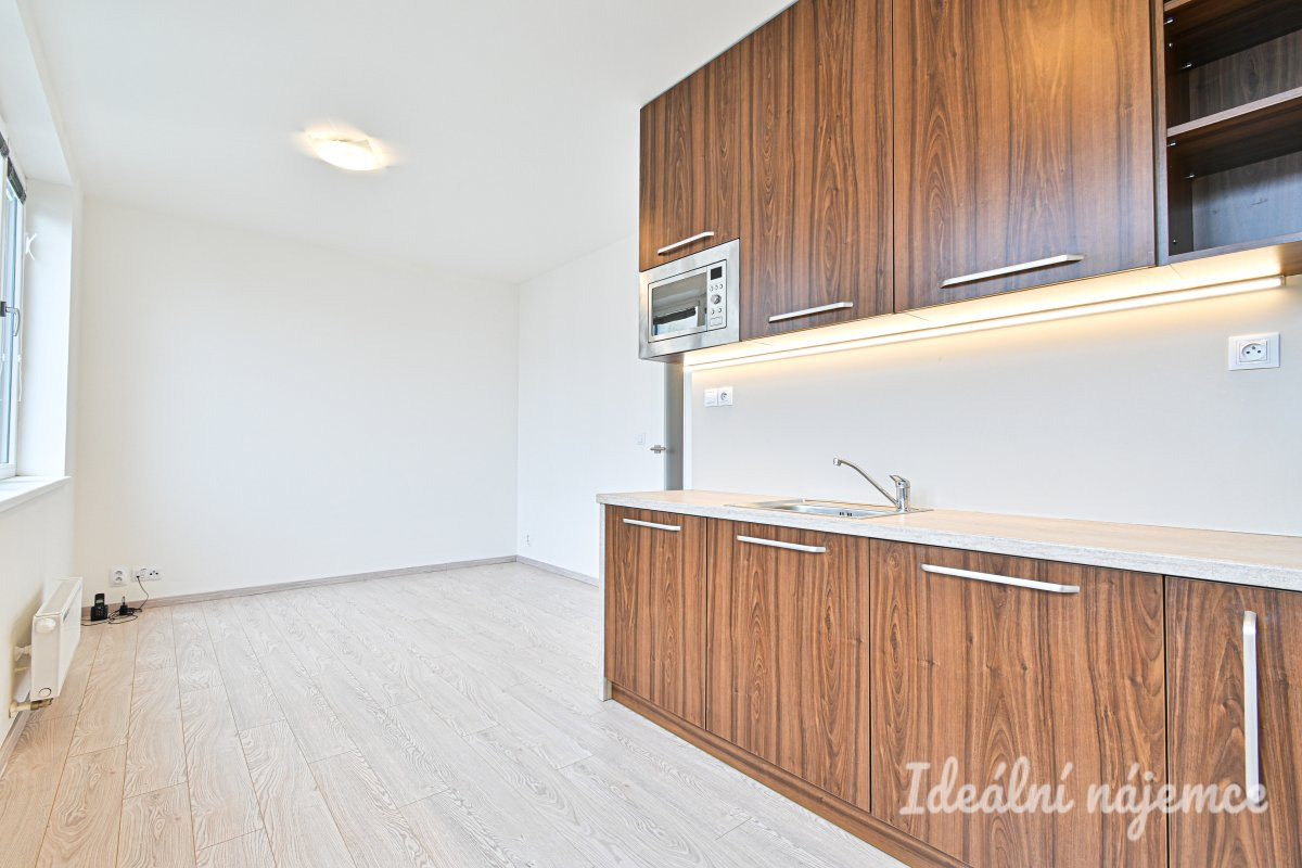 Pronájem bytu 1+kk, Markůvky, Bystrc, 13.900 Kč/měs, 25 m2