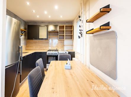 Pronájem bytu, 2+1, 55 m²