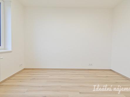 Pronájem bytu, 2+kk, 36 m²