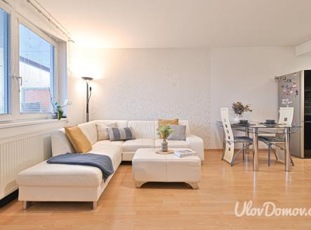 Prodej bytu, 2+kk, 61 m²