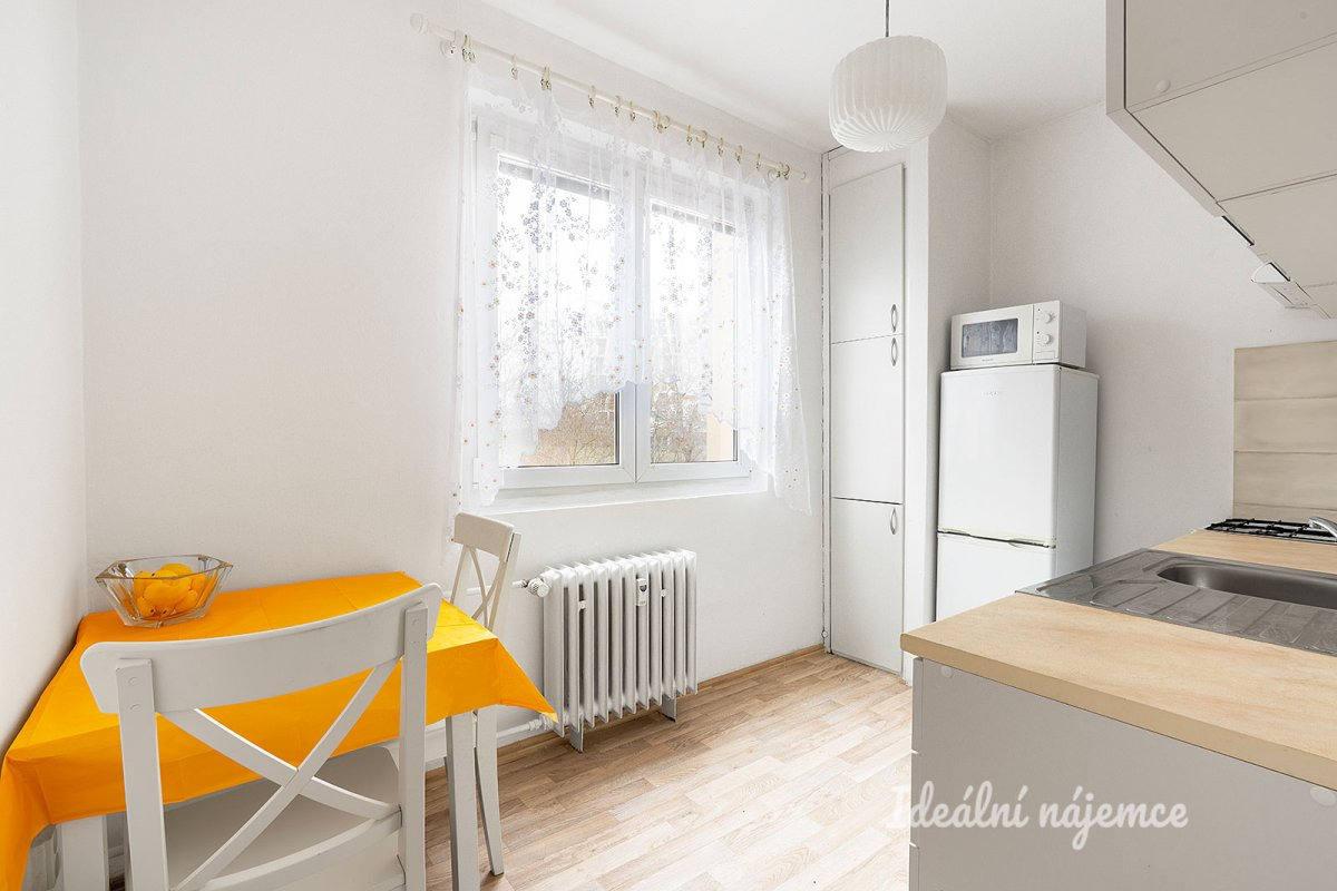 Pronájem bytu 2+1, Jasmínová, Záběhlice,  57 m2