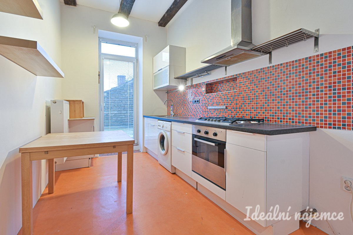 Pronájem bytu 1+1, Sirotkova, Žabovřesky, 13000 Kč/měs, 38 m2