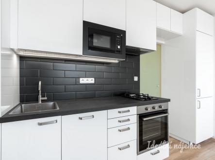 Pronájem bytu, 2+kk, 36 m²