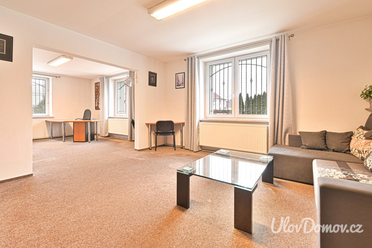 Dům k pronájmu, Lorišova, Kunčičky, 29900 Kč/měsíčně 320 m2