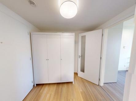 Pronájem bytu, 1+kk, 34 m²