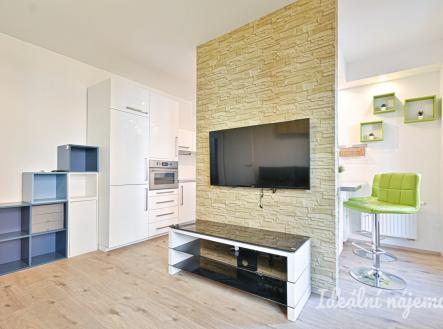 Pronájem bytu, 2+kk, 44 m²