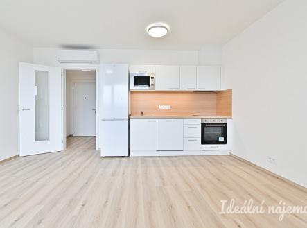 Pronájem bytu, 1+kk, 33 m²