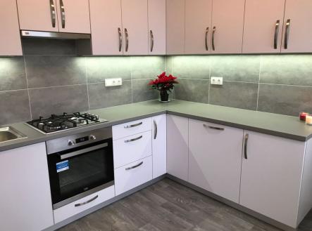 Pronájem bytu, 3+1, 62 m²