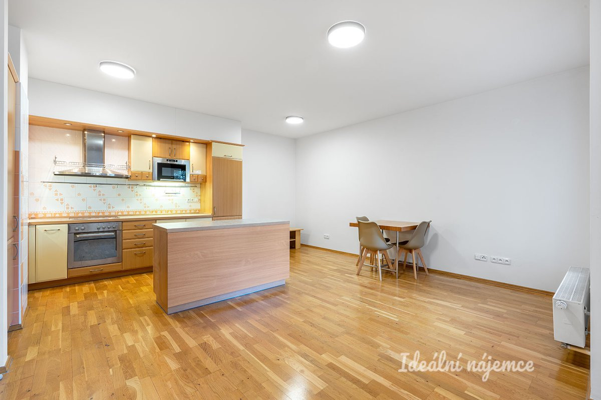 Pronájem bytu 2+kk, Tibetská, Vokovice, 69 m2